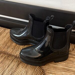 Shiny Black Kids Chelsea Boots